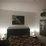 شقة Cozzy Cottage, In Center Of *