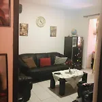 شقة Cozzy Cottage, In Center Of